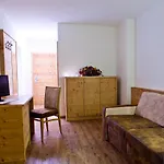 Hotel Mitteregger -best Place In Town With Summercard And Breakfast 3*