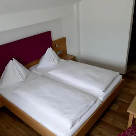 Mitteregger - Lage In Hotel Kaprun