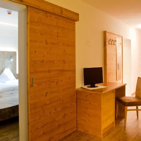 Mitteregger - Lage In Hotel 3*