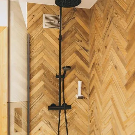 Mitteregger - Lage In Hotel