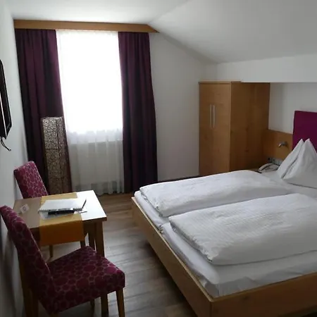 Hotel Mitteregger - Place In Town With Summercard Included Kaprun