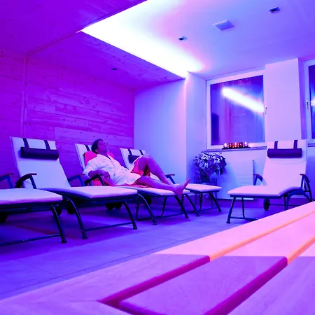 Mitteregger - Place In Town With Summercard Included Отель