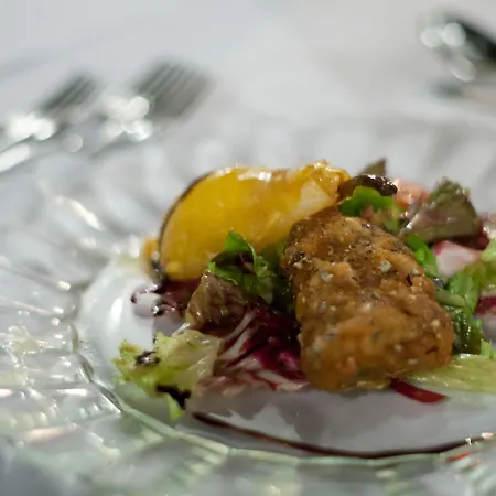 Mitteregger - Place In Town Hotel