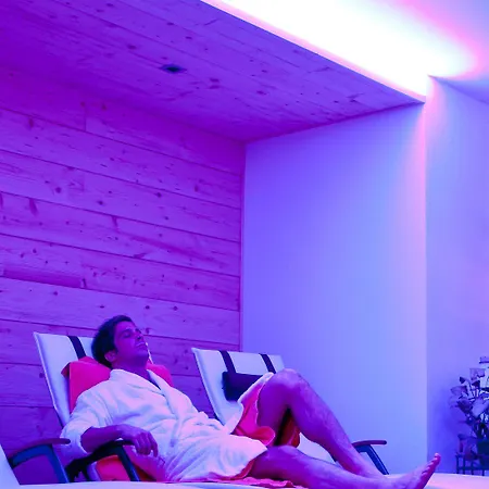 Mitteregger - Place In Town With Summercard Included Отель Капрун