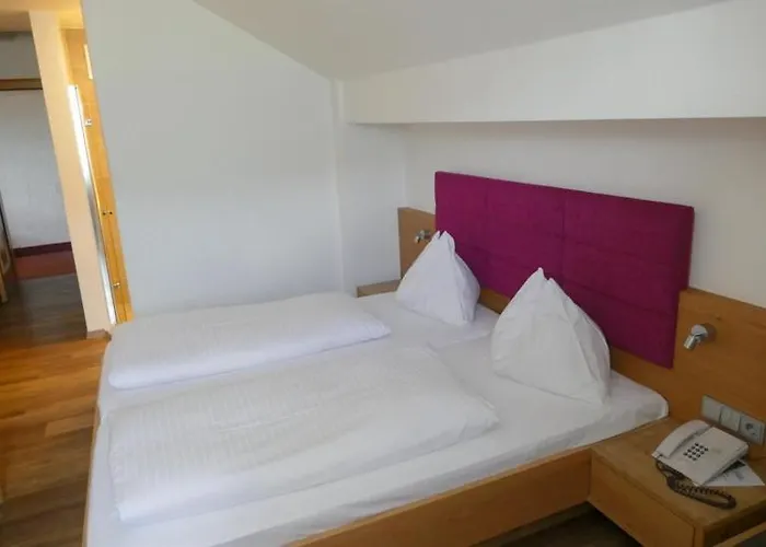 فندق فندق غاستهوف ميتريغر كابرون