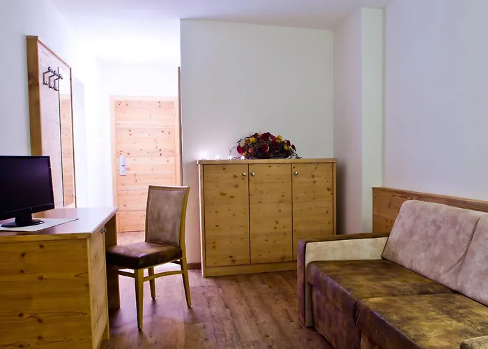 فندق فندق غاستهوف ميتريغر 3*