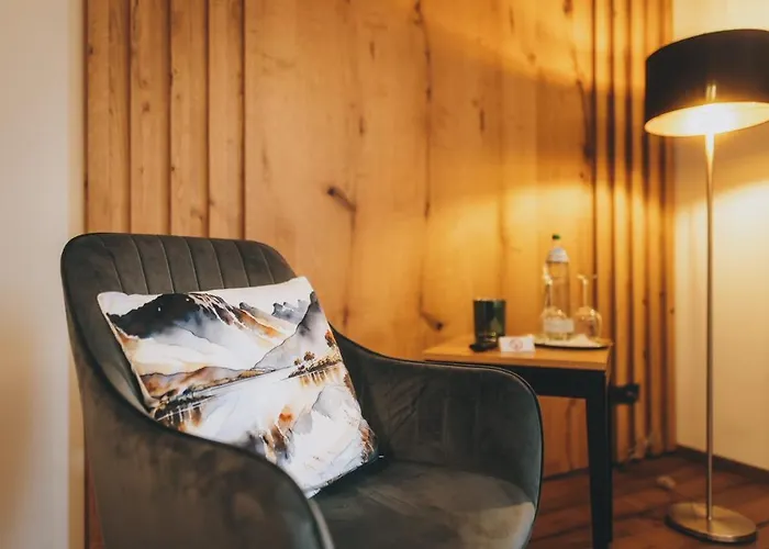 فندق غاستهوف ميتريغر 3*